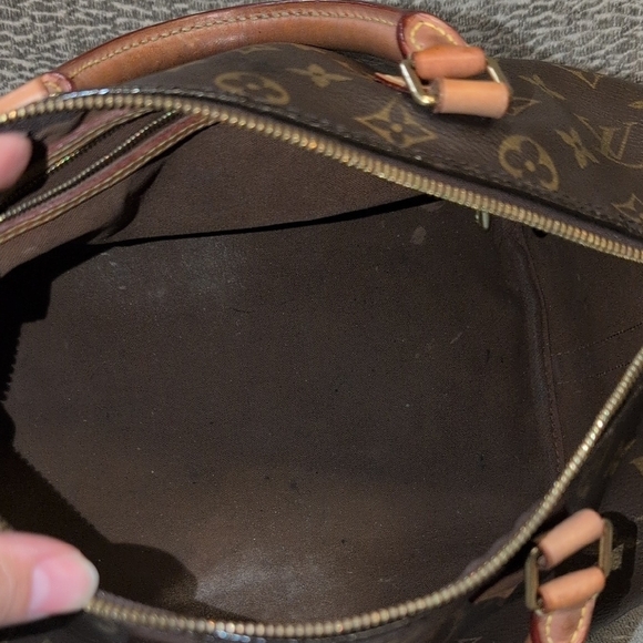 Louis Vuitton Speedy 30 Bandoulier - Picture 14 of 17